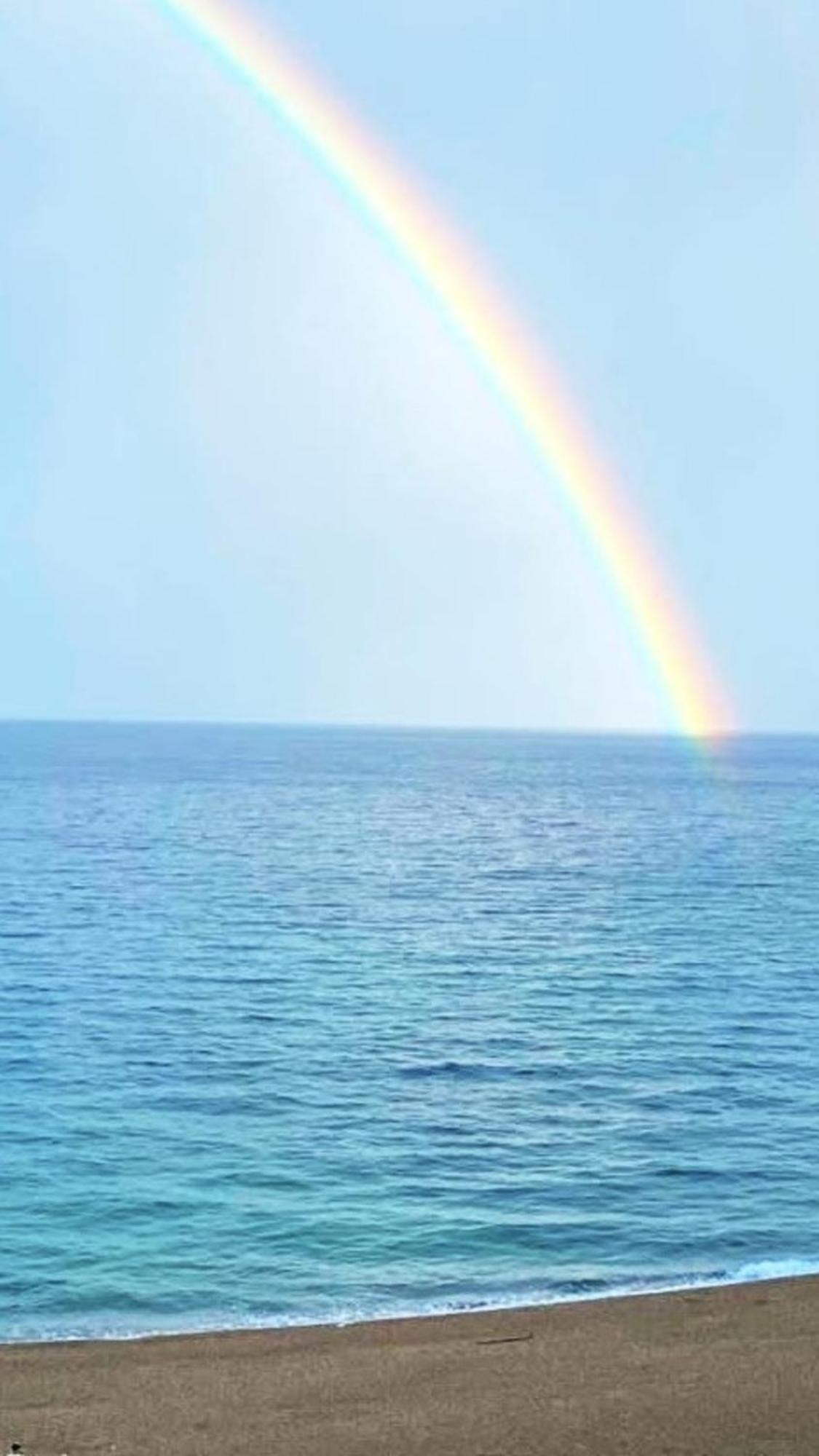 Encantador Piso En Primera Linea De Mar 普拉加德阿罗 外观 照片
